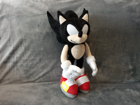 Custom plush, inspired by Dark Sonic - The Sonic X, made to order